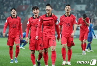 손흥민 '날아갈 것 같은 기분'