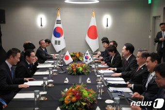윤 대통령, 기시다 총리와 한일 정상회담