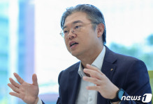 월 1100만명이 쓰는 은행앱?…일상 파고든 KB스타뱅킹[슈퍼앱이 온다]③