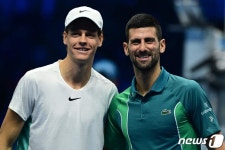 ATP 파이널스 우승 조코비치와 준우승 야니크 시너