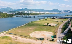 구미시, 낙동강변에 공인규격 인조잔디야구장 3면 조성…전국대회 유치