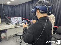 코레일, 충청권 광역철도 신차 VR 시연회…차량 제작에 반영