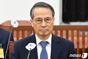 정보위 전체회의 출석해 자리한 김규현 국정원장