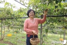 영월 샘말농원 곽미옥 농가 올해 농식품기술발전 유공 대통령 표창