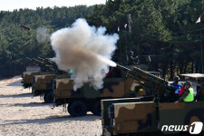 [화보]육군 50사단 포사격 훈련…불뿜은 차륜형 105㎜ 자주포