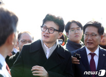 HD현대중공업 찾은 한동훈 장관