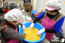 손주 먹이는 할머니 마음으로…바리스타로 여는 인생2막