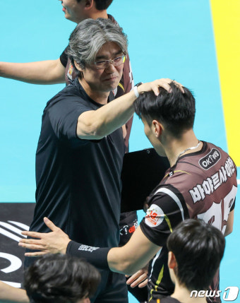 오기노 감독, 바야르사이한 기특해