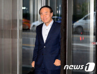 JY의 신수종 찾기 팔걷었다…반도체 신화 전영현 부회장 귀환