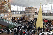 도서관에서 즐기는 오케스트라 공연