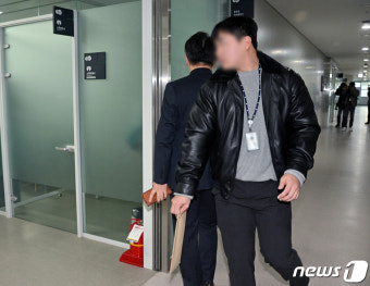 이재명, 법인카드 유용 혐의 1심 공판일 30분만에 종료, 본격 재판은 6월 예상