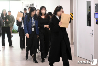 이재명 법카 유용 의혹에 경기도청 압수수색 나선 검찰