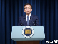 [프로필]최상목 신임 경제부총리…경제·금융 핵심부서 거친 정통 관료