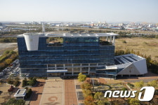 옹진군청 주차타워 건립예산 전액 삭감…사업차질 불가피