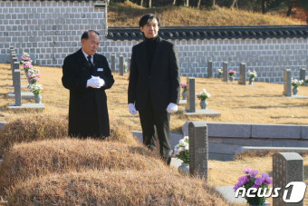 광주5·18민주묘지 찾은 조국 전 장관