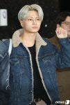 엔하이픈 제이, 출국하는 안경오빠