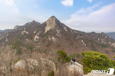 걷기만 해도 감성 100% 충전…서울 속 걷기 좋은 길은?