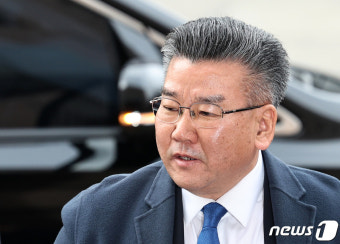 공수처 출석한 유병호 사무총장