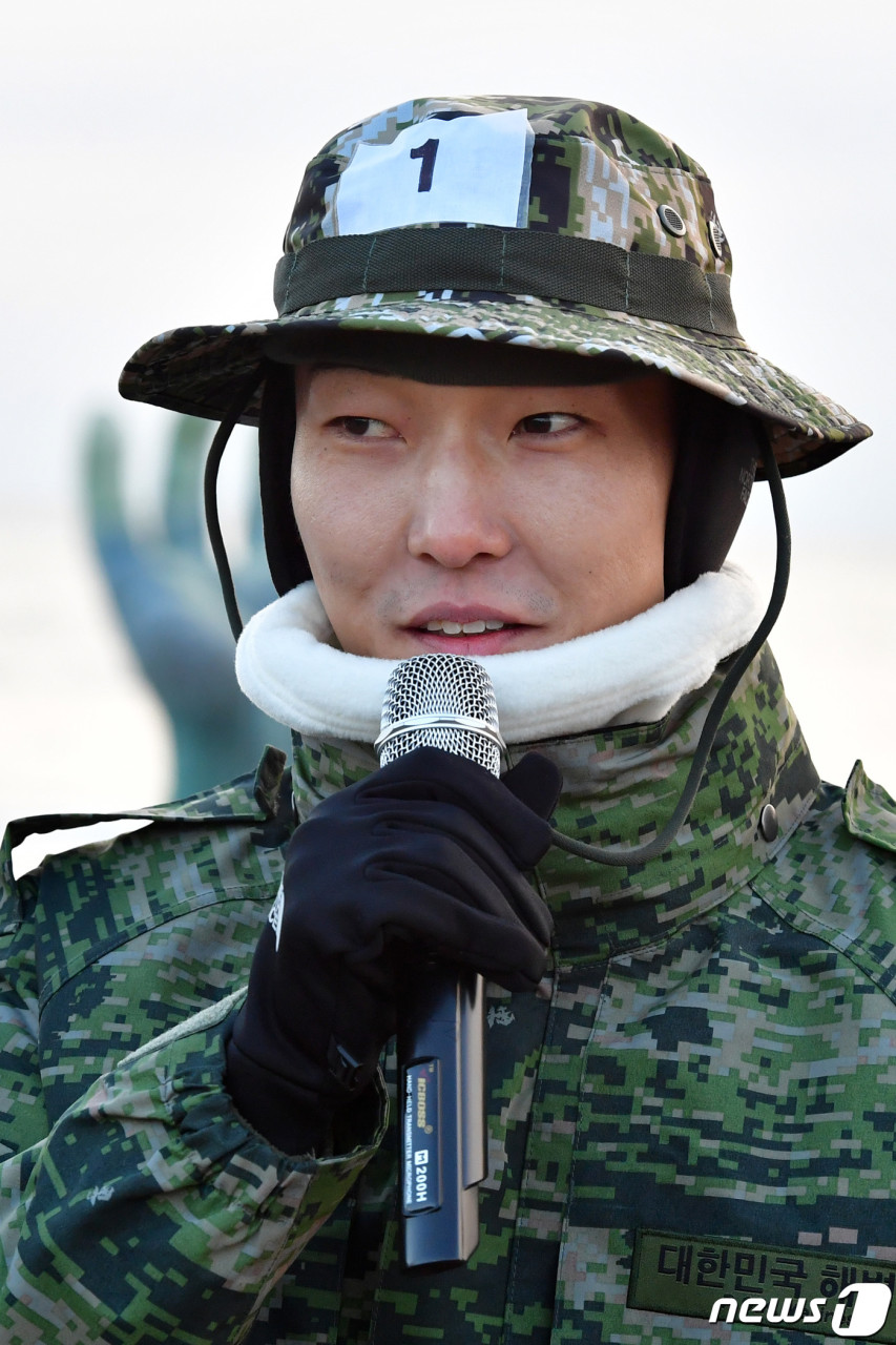 파리 올림픽 국가대표 선수들을 응원하는 황희찬, 진천선수촌에 커피차 선물