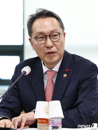 건심위 모두발언하는 박민수 복지부 2차관