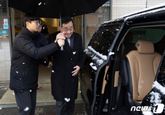 이낙연 전 대표 '이재명 변화 의지 확인 못해'