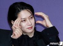 희철, 팬들과 교감하는 우주 대스타