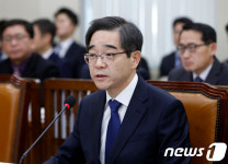권순일 前대법관 측, 홍콩펀드 투자금 10억 돌려 달라 소송냈지만 패소