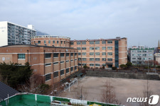 서울 소재 일반고 첫 폐교 사례된 도봉고등학교