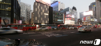 멈춰선 광역버스