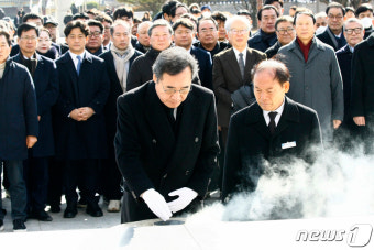 일정 재개하며 광주 찾은 이낙연