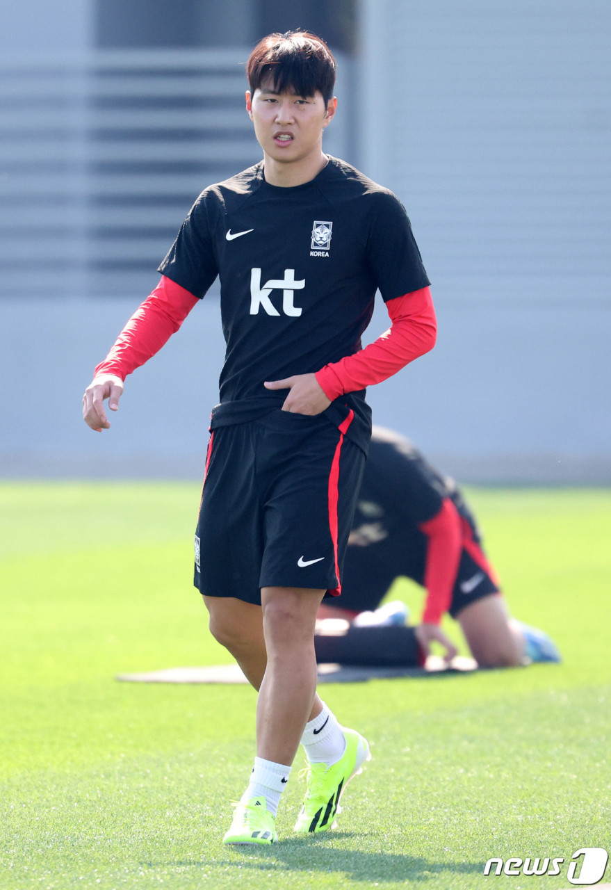 PSG, 이강인 인종차별 퇴출에 단호한 입장…인종차별 용납 않는다