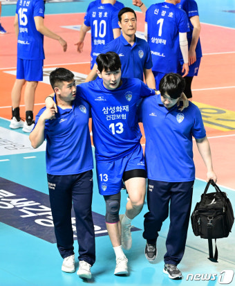 봄 배구 바라보는 삼성화재, 김준우 발목 부상으로 8주 이탈 '날벼락'