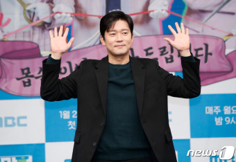 김대호 아나 '도망쳐'