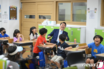'늘봄학교' 앞두고 교사 반발…대통령실 