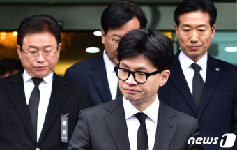 순직 소방관 조문 마친 한동훈 비상대책위원장
