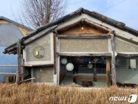 시간이 멈춘 듯 레트로 여행지 원픽 동광극장·군위 화본역