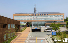 화성 제부도 풀숲서 포대기에 쌓인 영아 시신 발견