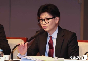 발언하는 한동훈 비대위원장