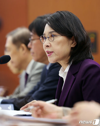 무상개발협력 전략회의 주재하는 강인선 외교부 2차관