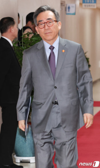 국무회의 참석하는 조태열 외교장관