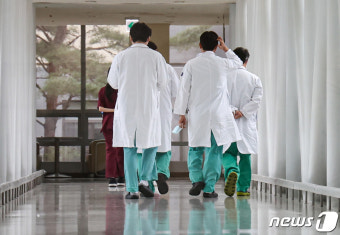 전공의 집단 사직 예고…의료대란 다가오나