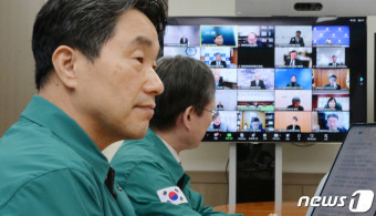 이주호 부총리, 의대 운영대학 총장 긴급 간담회