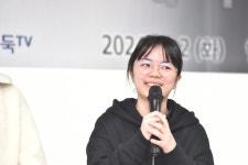 한국 건너 온 스미레 3단, 이창석 9단 상대로 데뷔전