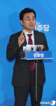 전략공관위 회의결과 브리핑하는 안규백 전략공천관리위원장