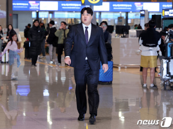 류현진, 한화 친정팀과 8년·170억 계약