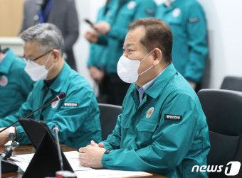 비상진료체계 점검 현장소통 나선 이상민 장관