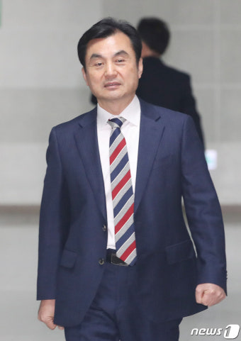 전략공천관리위원회의 참석하는 안규백 위원장