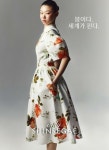 백화점 광장에 봄꽃·피아노…신세계百, 봄맞이 미니 콘서트