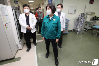 대구보훈병원 응급실 점검하는 강정애 장관