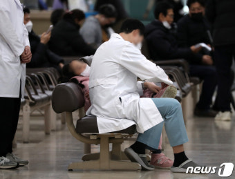 정부, 전공의 복귀 '오늘까지'